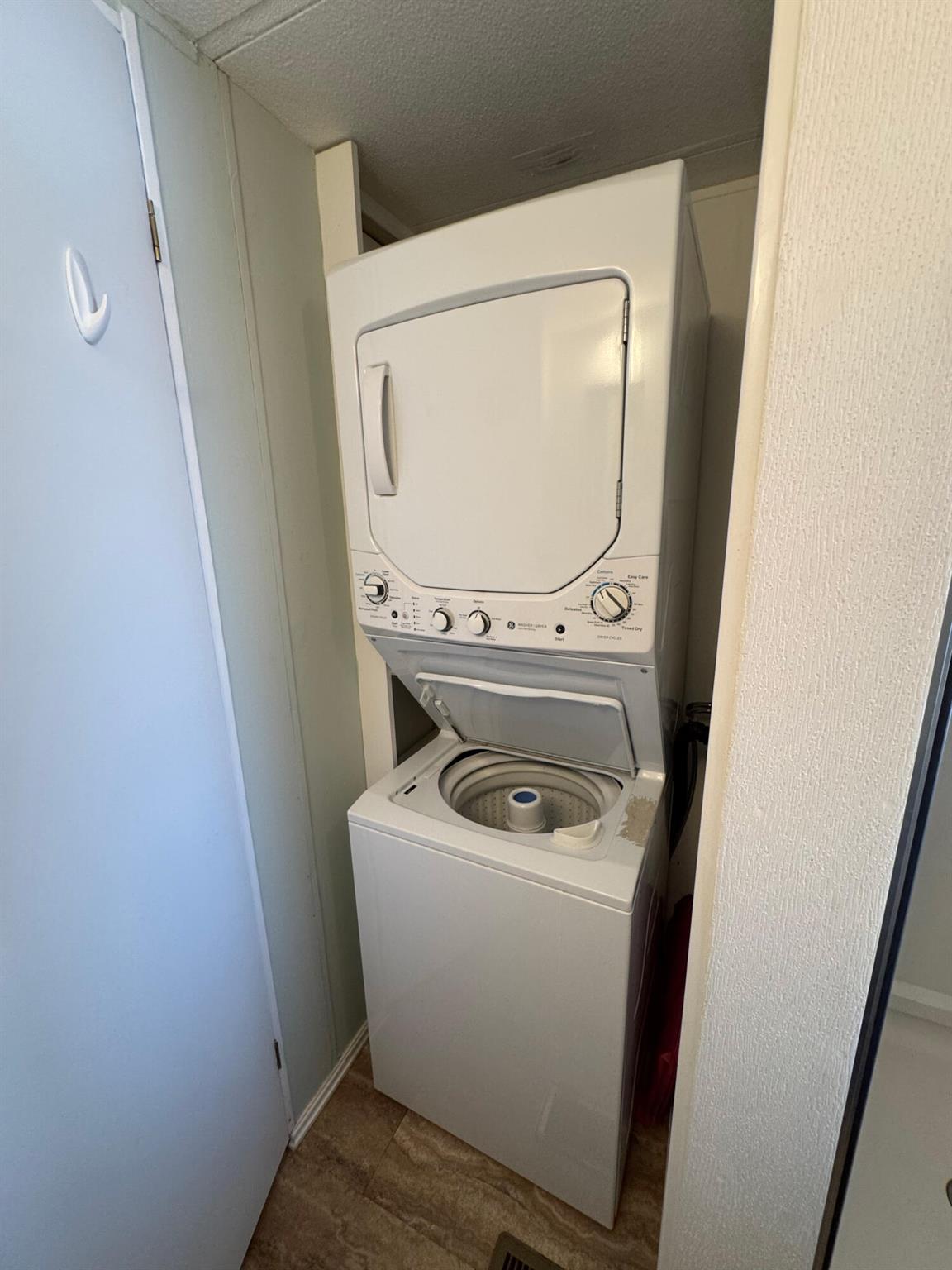 BRINY BREEZES INC - Residential