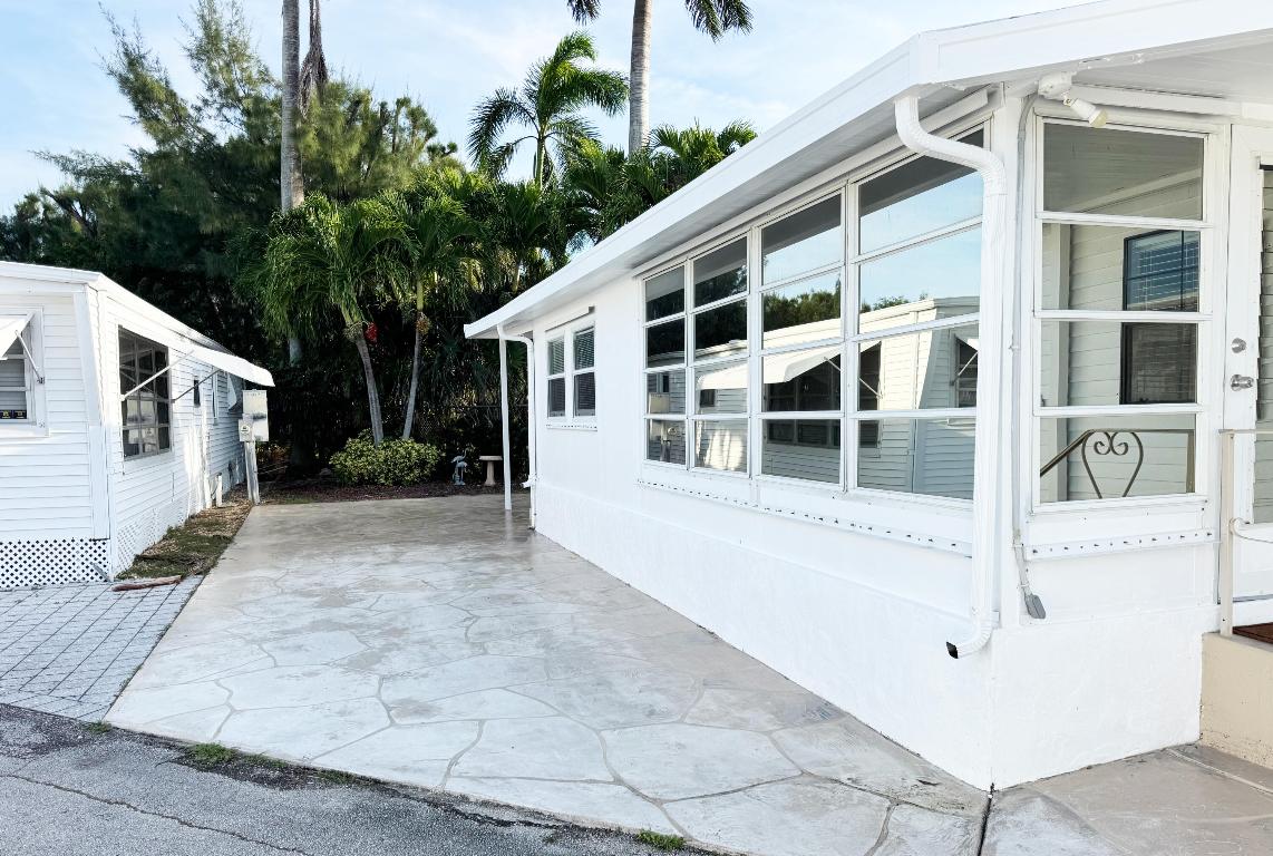 BRINY BREEZES INC - Residential