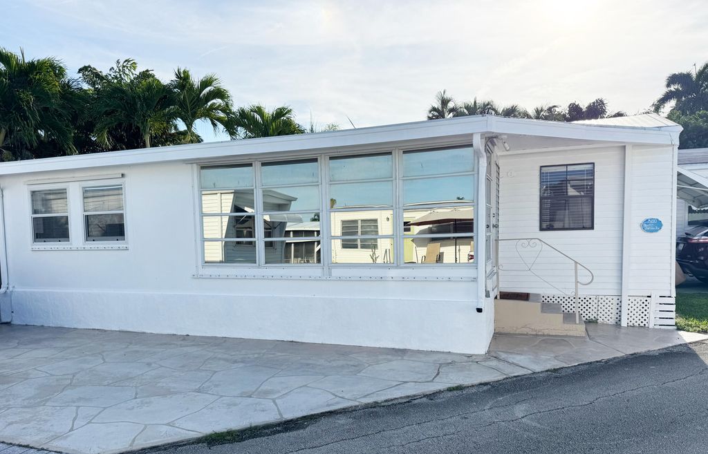 Photo of 210 Cardinal Drive #B, Briny Breezes, FL 33435 (MLS # R11145736)