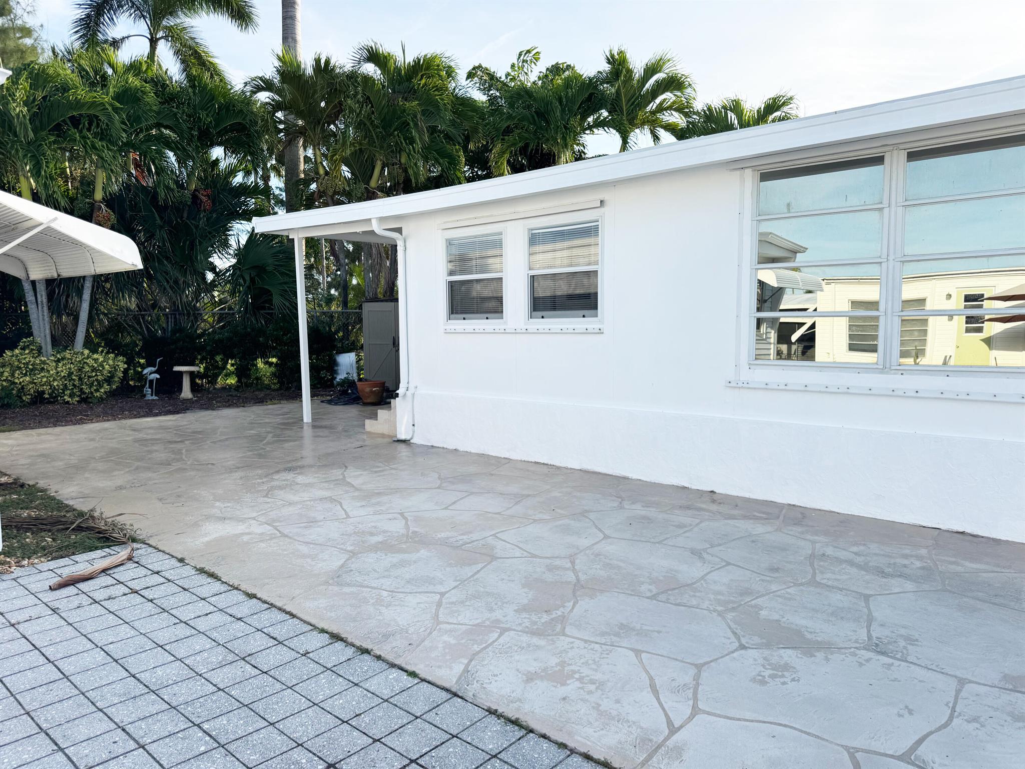 BRINY BREEZES INC - Residential