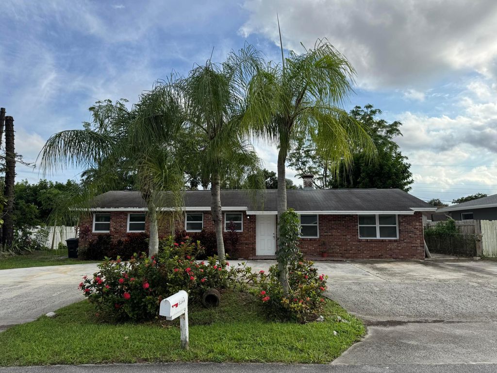 Photo of 3344 Sapphire Road, Lake Worth, FL 33462 (MLS # R11028796)