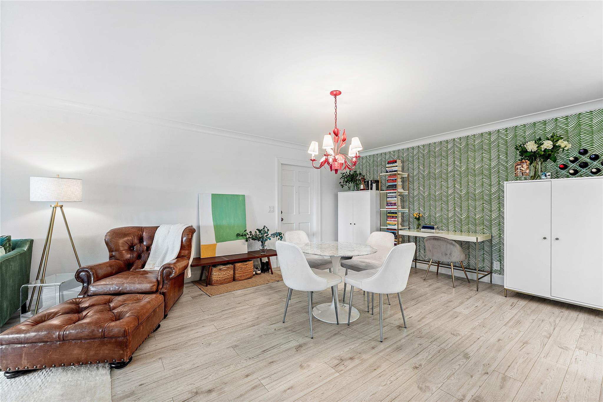 INNER CIRCLE CONDO - Residential