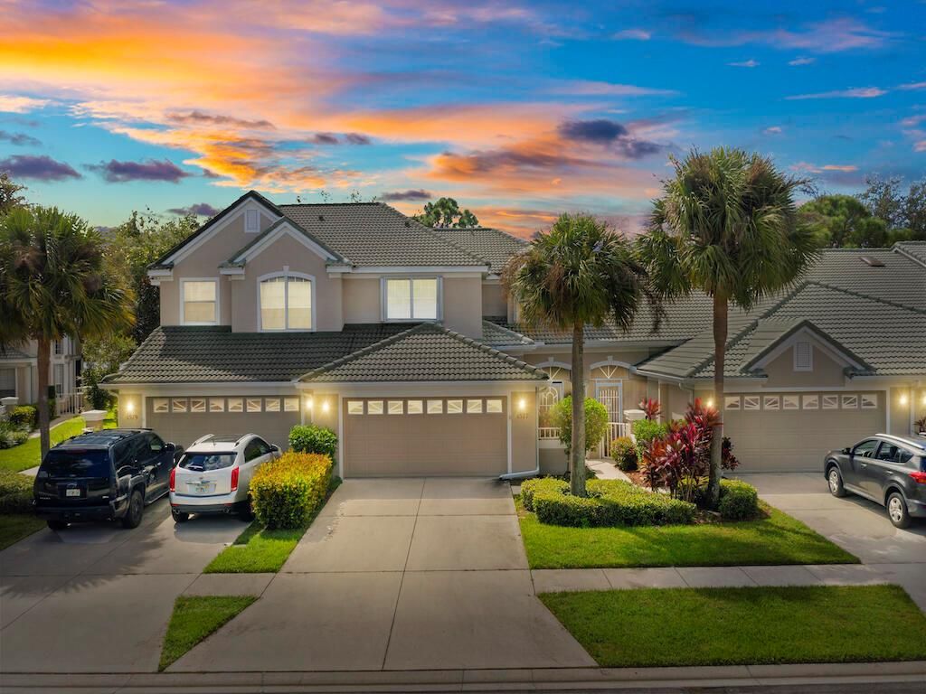 Photo of 1577 SW Harbour Isles Circle #60, Port Saint Lucie, FL 34986 (MLS # R10754616)