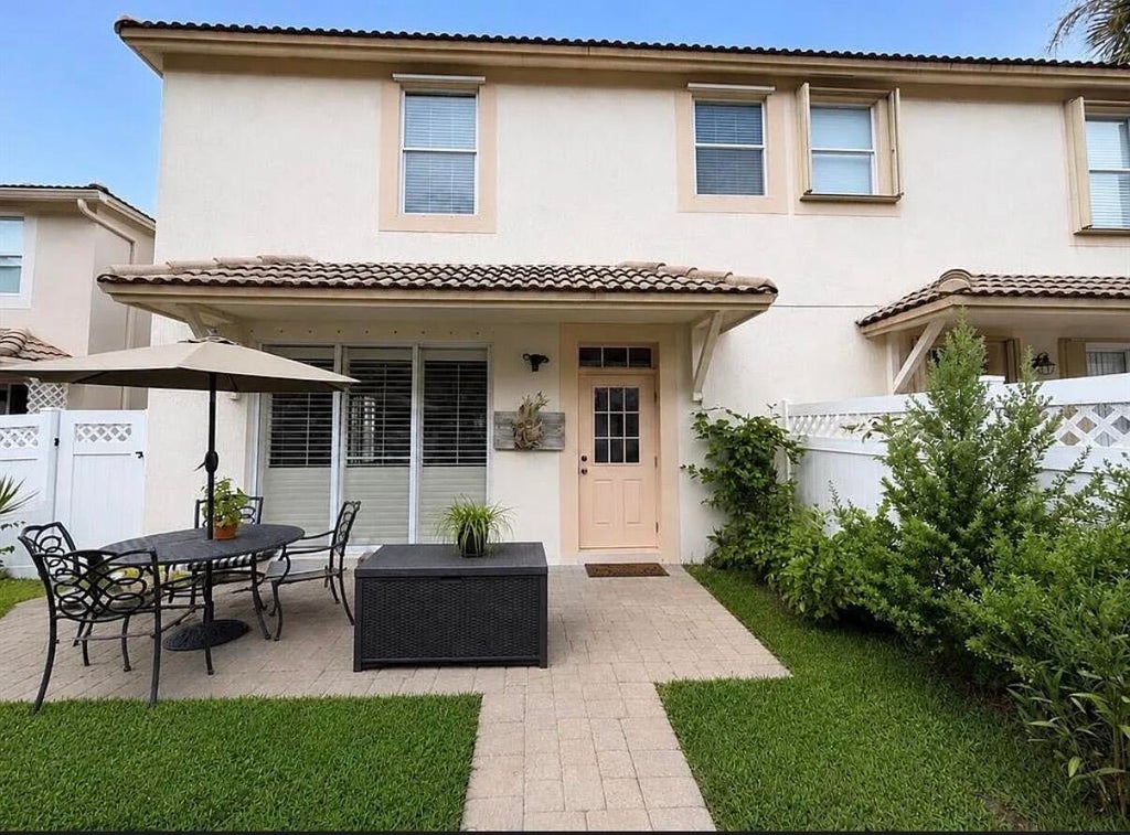 Photo of 8074 MURANO Circle, Palm Beach Gardens, FL 33418 (MLS # B26069551)