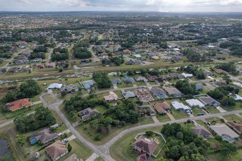 A home in Port Saint Lucie