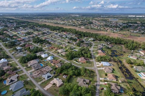 A home in Port Saint Lucie