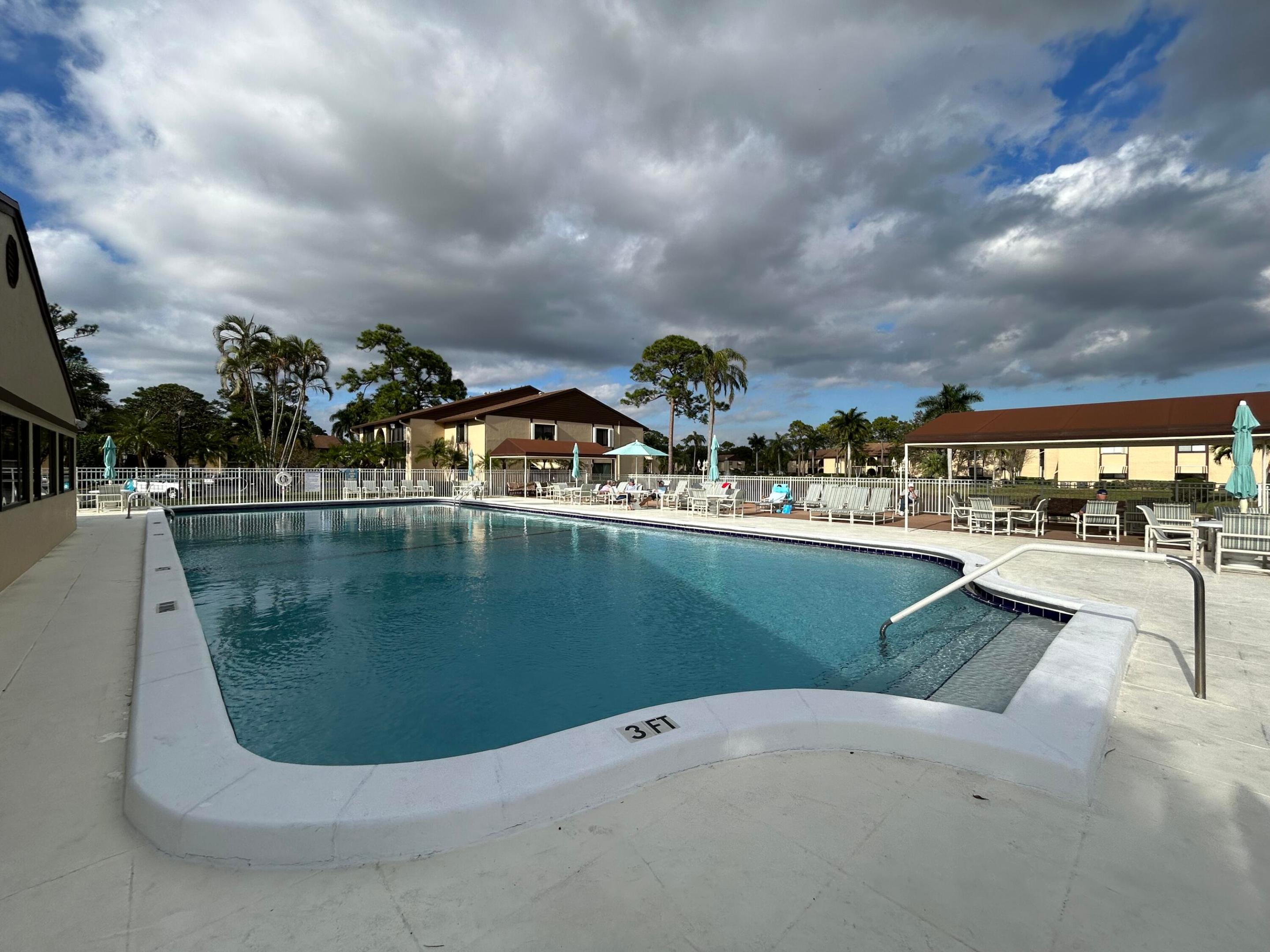 PINE RIDGE SOUTH II CONDO - Residential