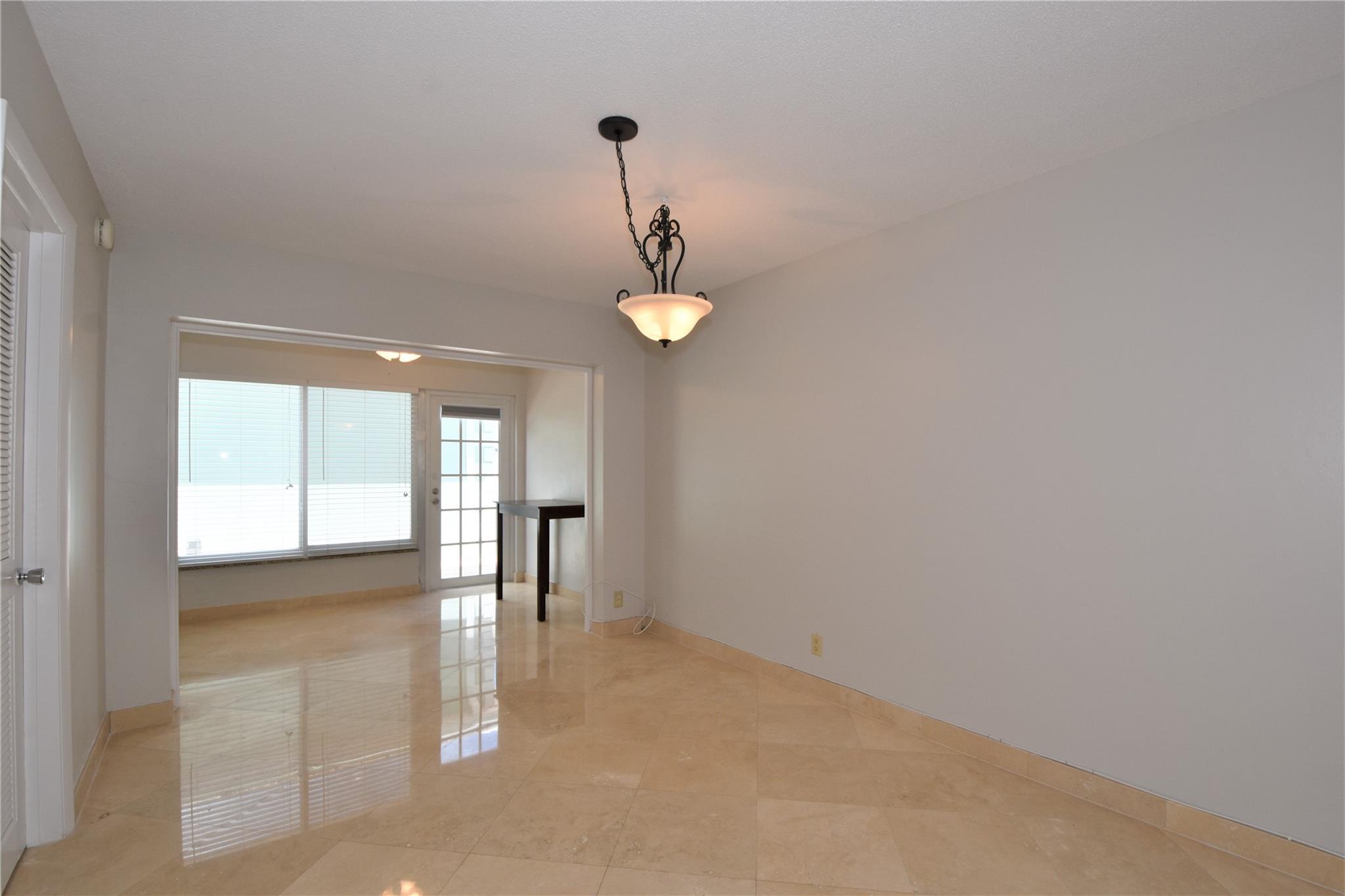 Sea Ranch Villas Associat - Residential Lease