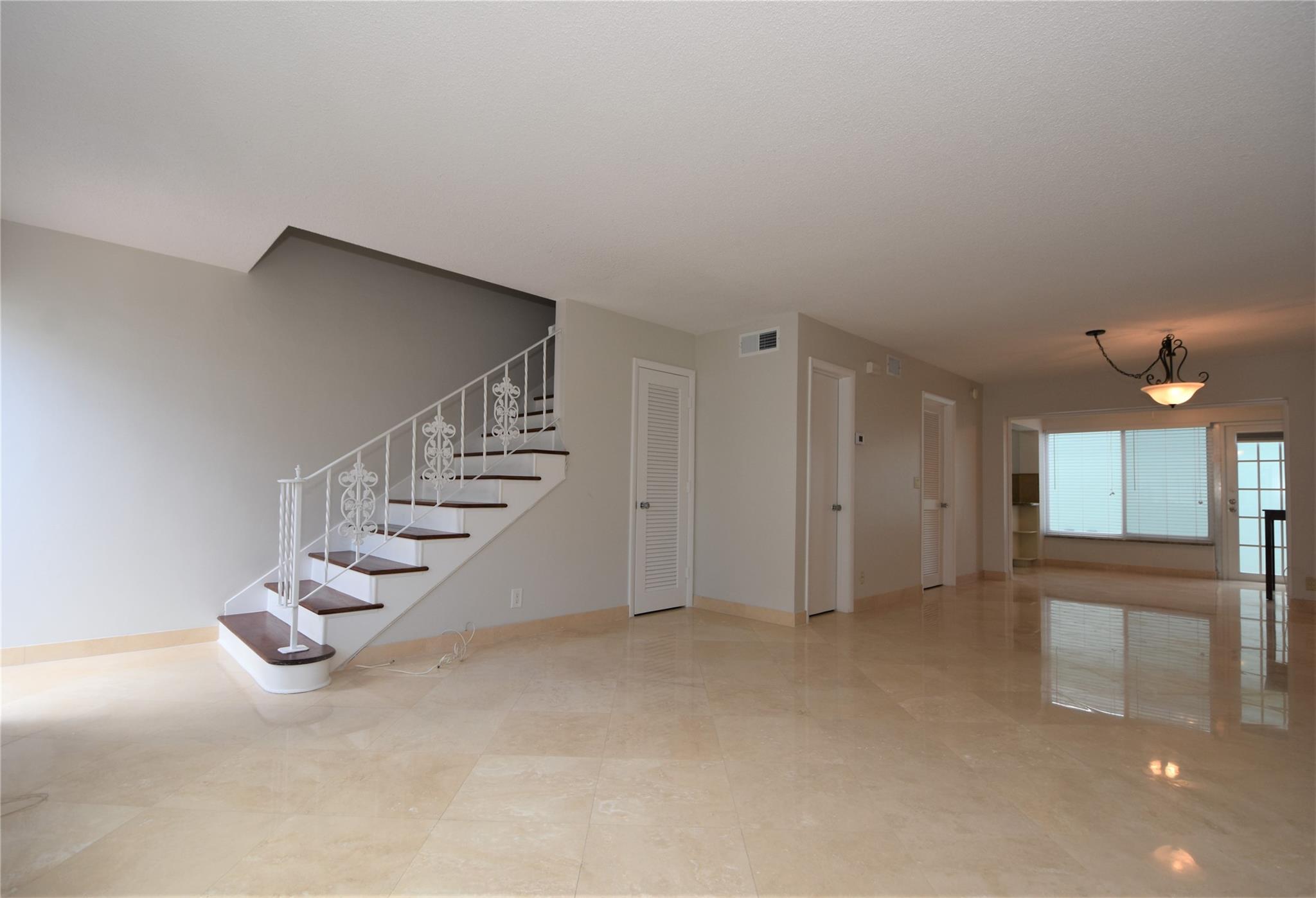 Sea Ranch Villas Associat - Residential Lease