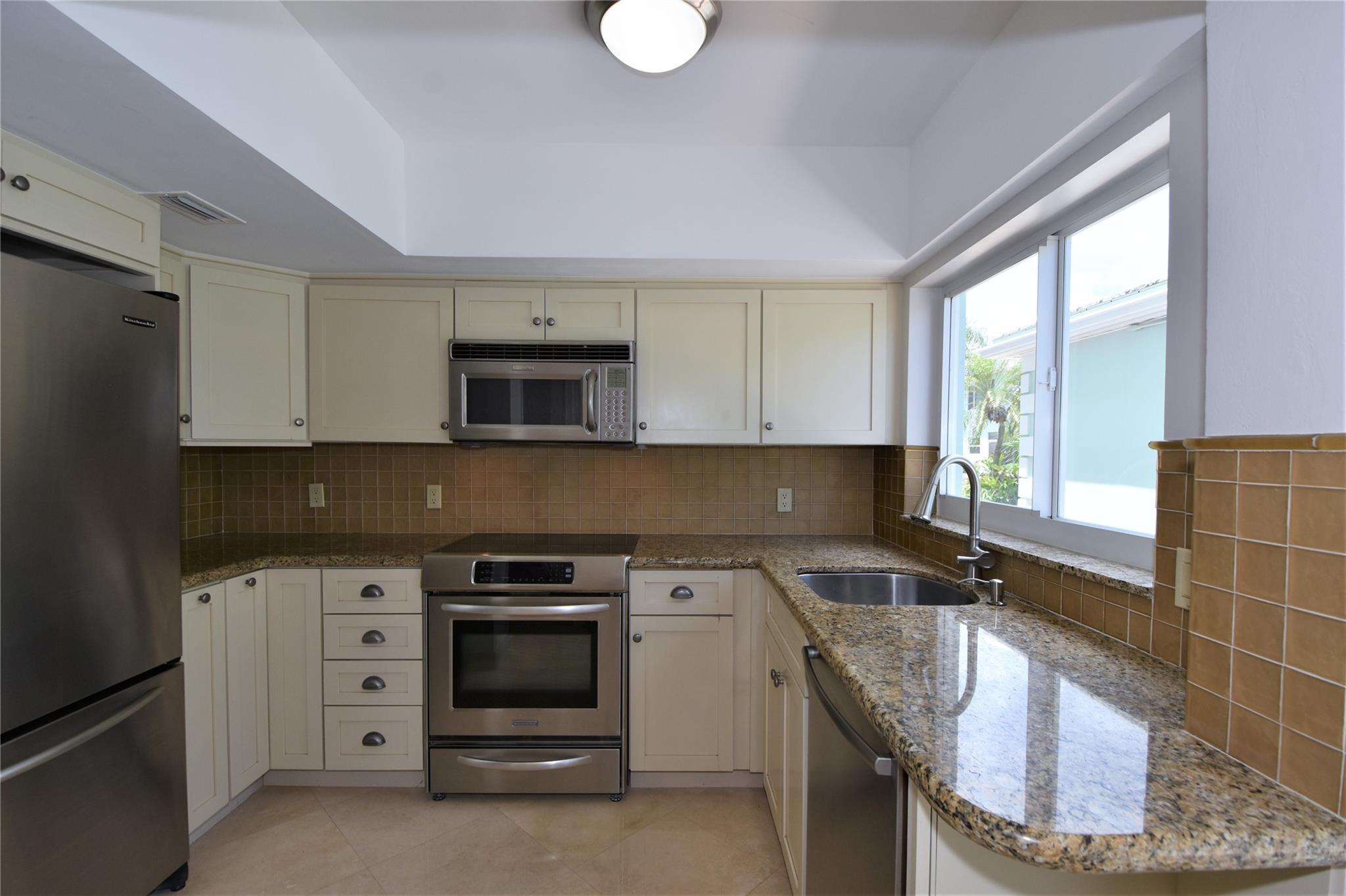 Sea Ranch Villas Associat - Residential Lease