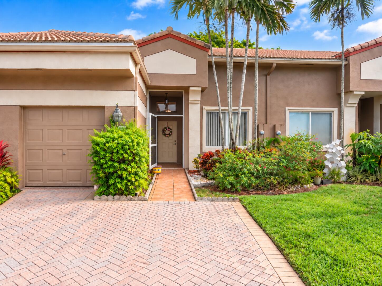10164 LOMBARDY Drive