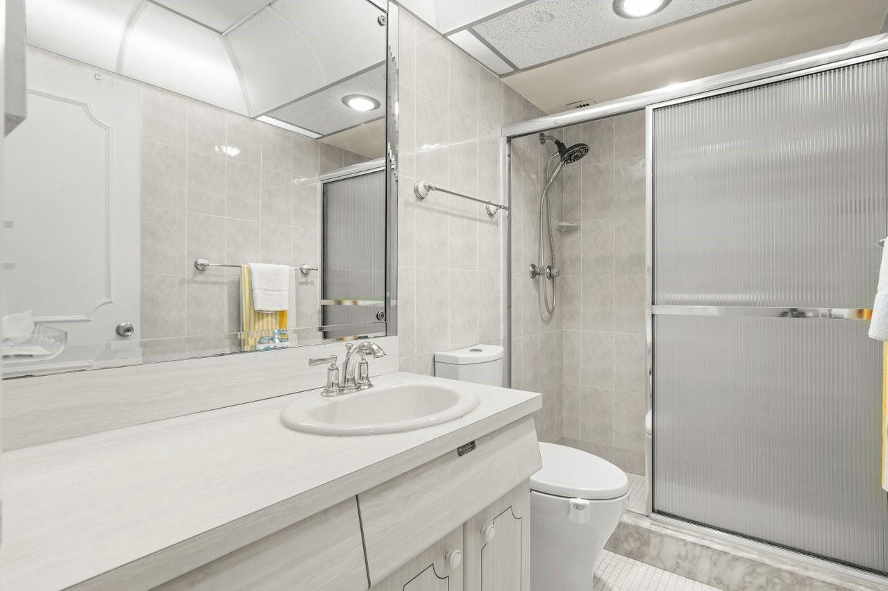 Ocean Monarch - Residential