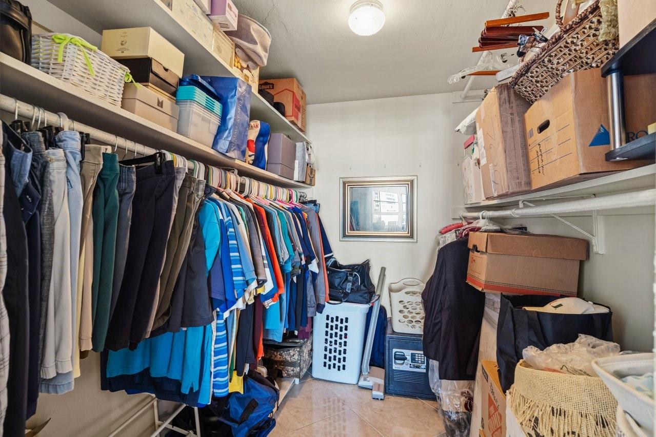 Ocean Monarch - Residential