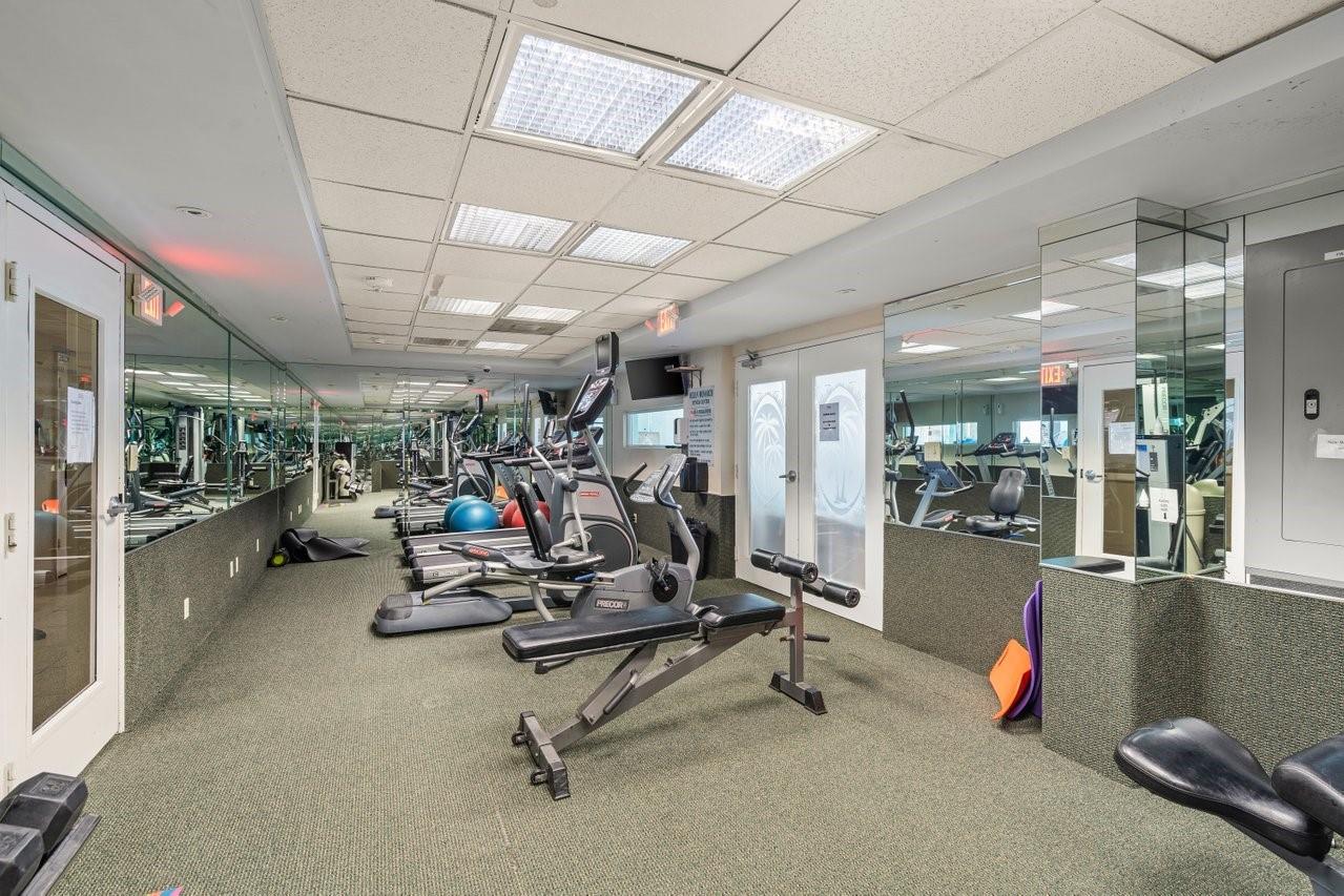 Ocean Monarch - Residential