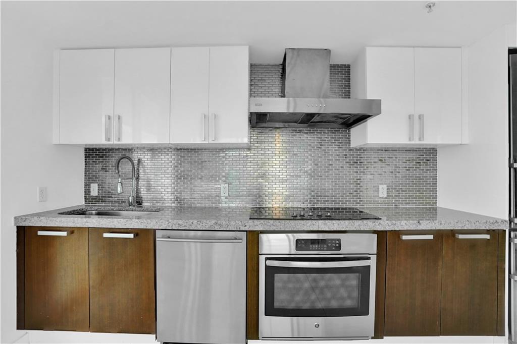 IOS ON THE BAY CONDO - Residential Lease