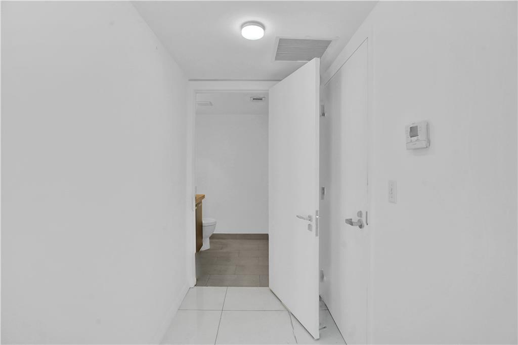 IOS ON THE BAY CONDO - Residential Lease