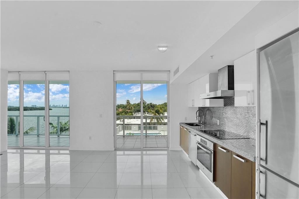 IOS ON THE BAY CONDO - Residential Lease