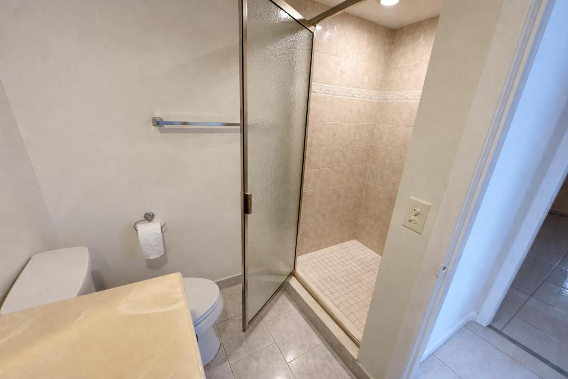 KINGS POINT PIEDMONT CONDOS - Residential Lease