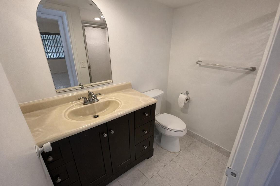 KINGS POINT PIEDMONT CONDOS - Residential Lease