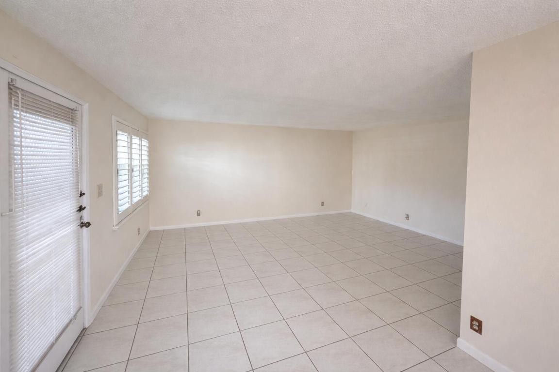 KINGS POINT PIEDMONT CONDOS - Residential Lease