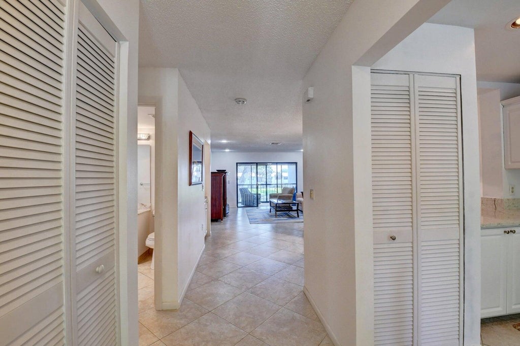 Photo of 37 Southport Lane #D, Boynton Beach, FL 33436 (MLS # R10981267)