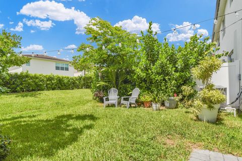 A home in Deerfield Beach