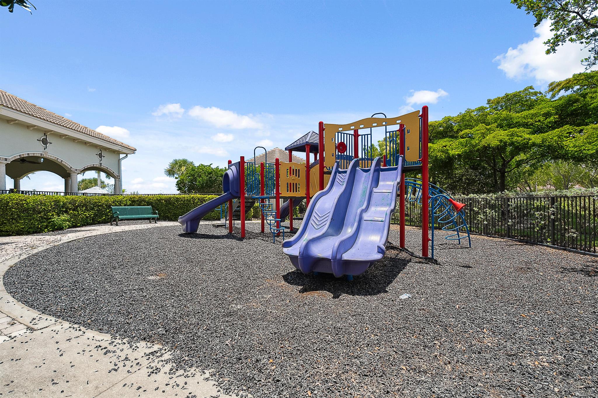 Vizcaya Falls - Residential