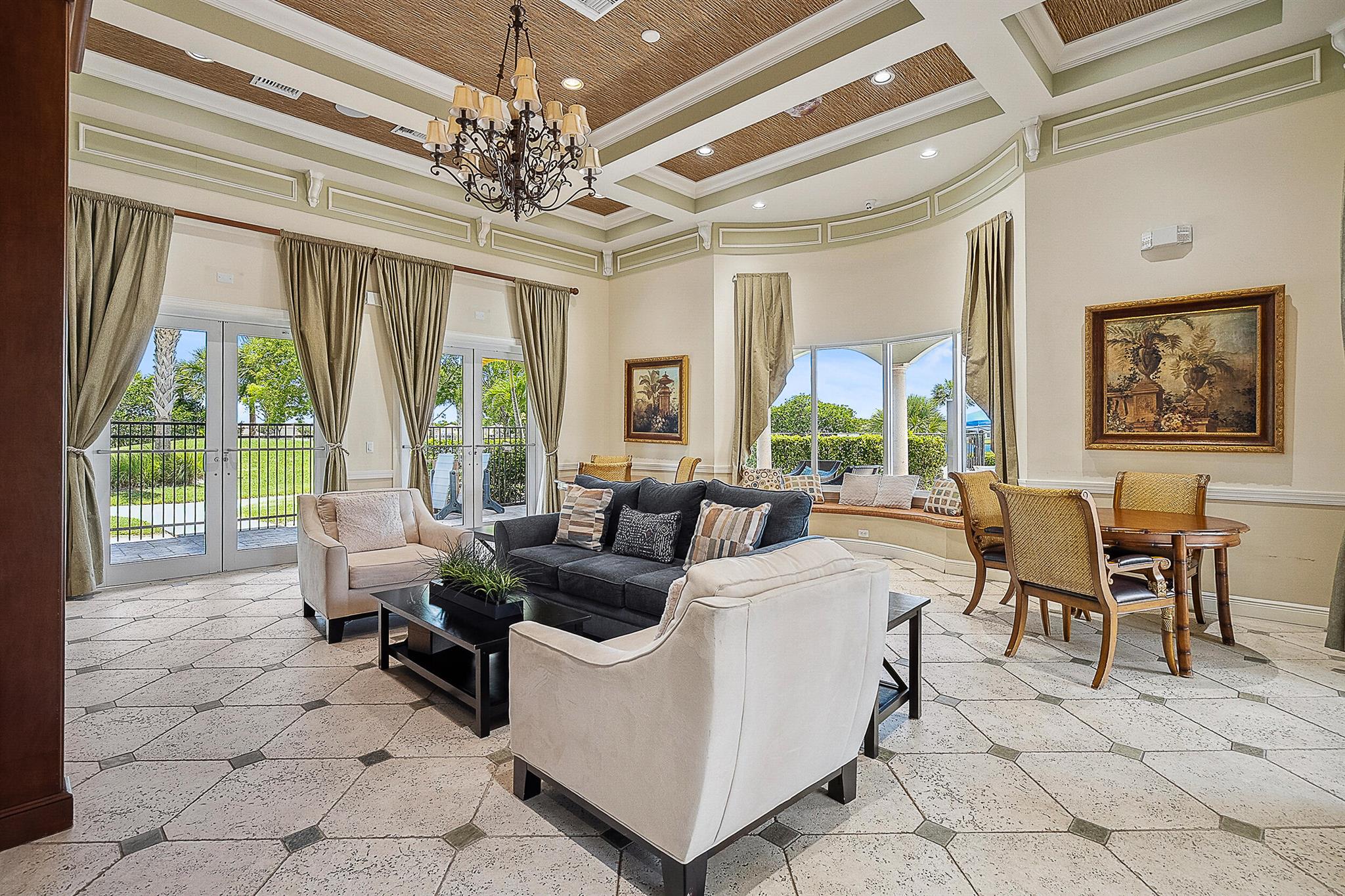 Vizcaya Falls - Residential