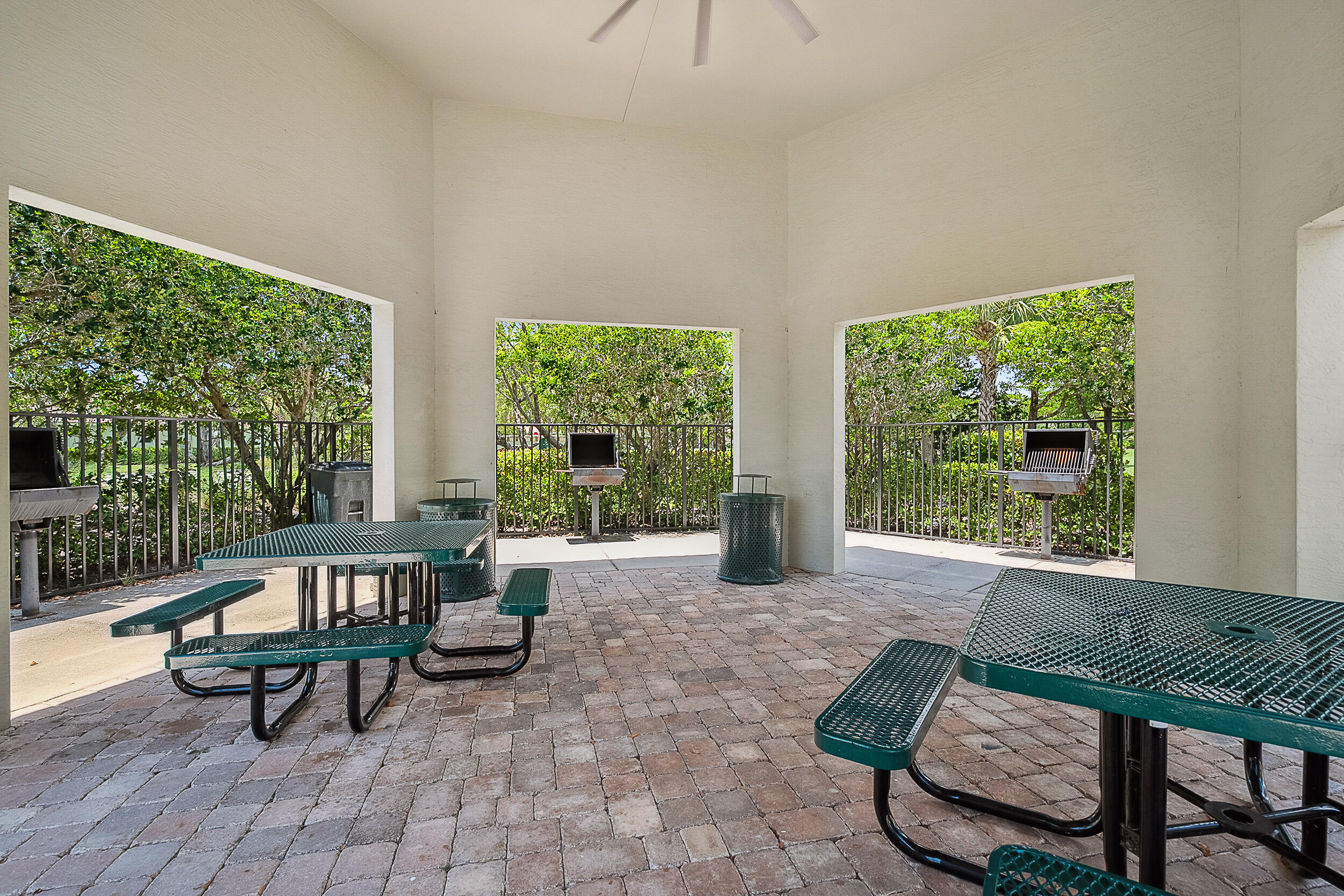 Vizcaya Falls - Residential