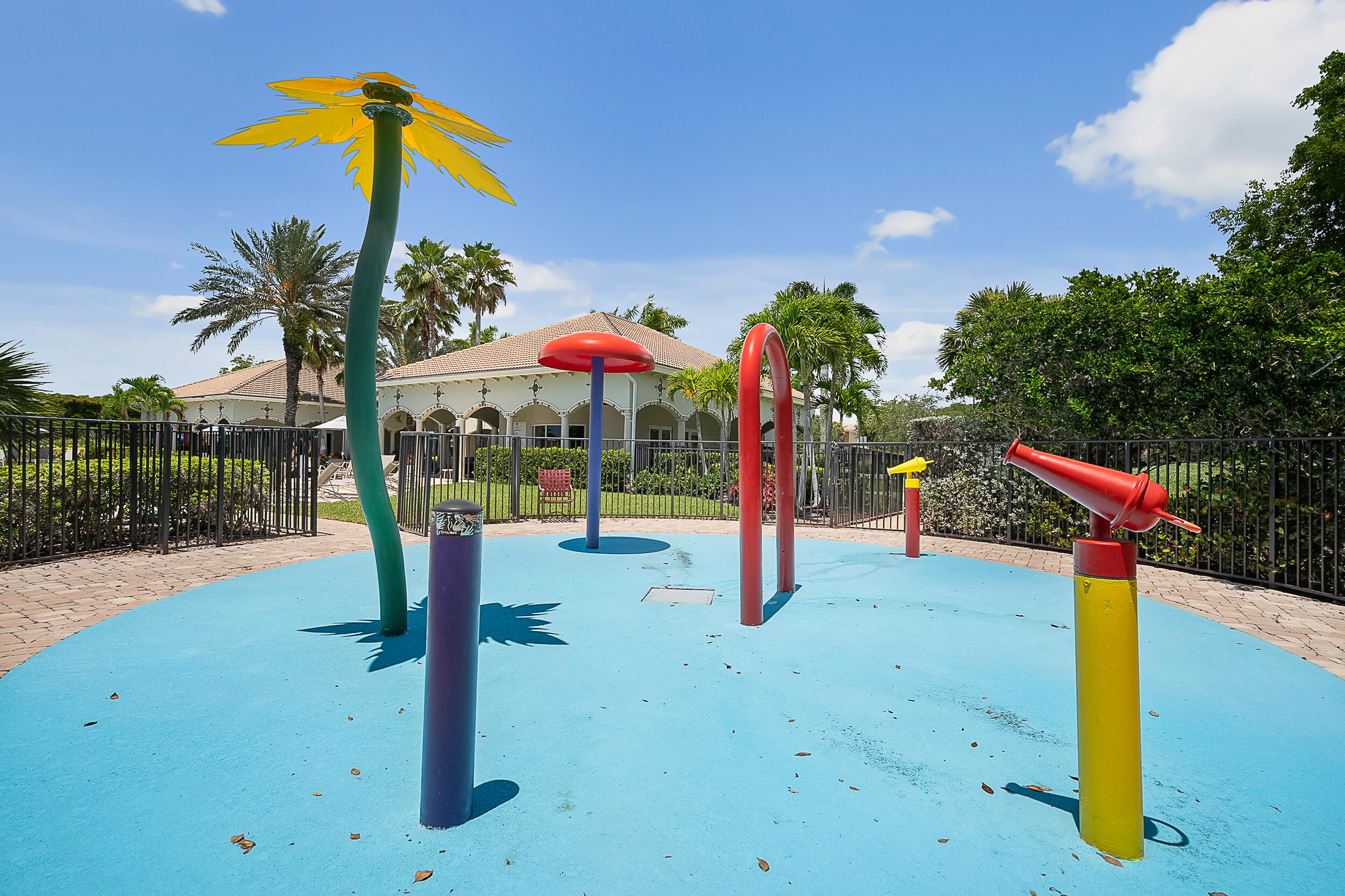 Vizcaya Falls - Residential