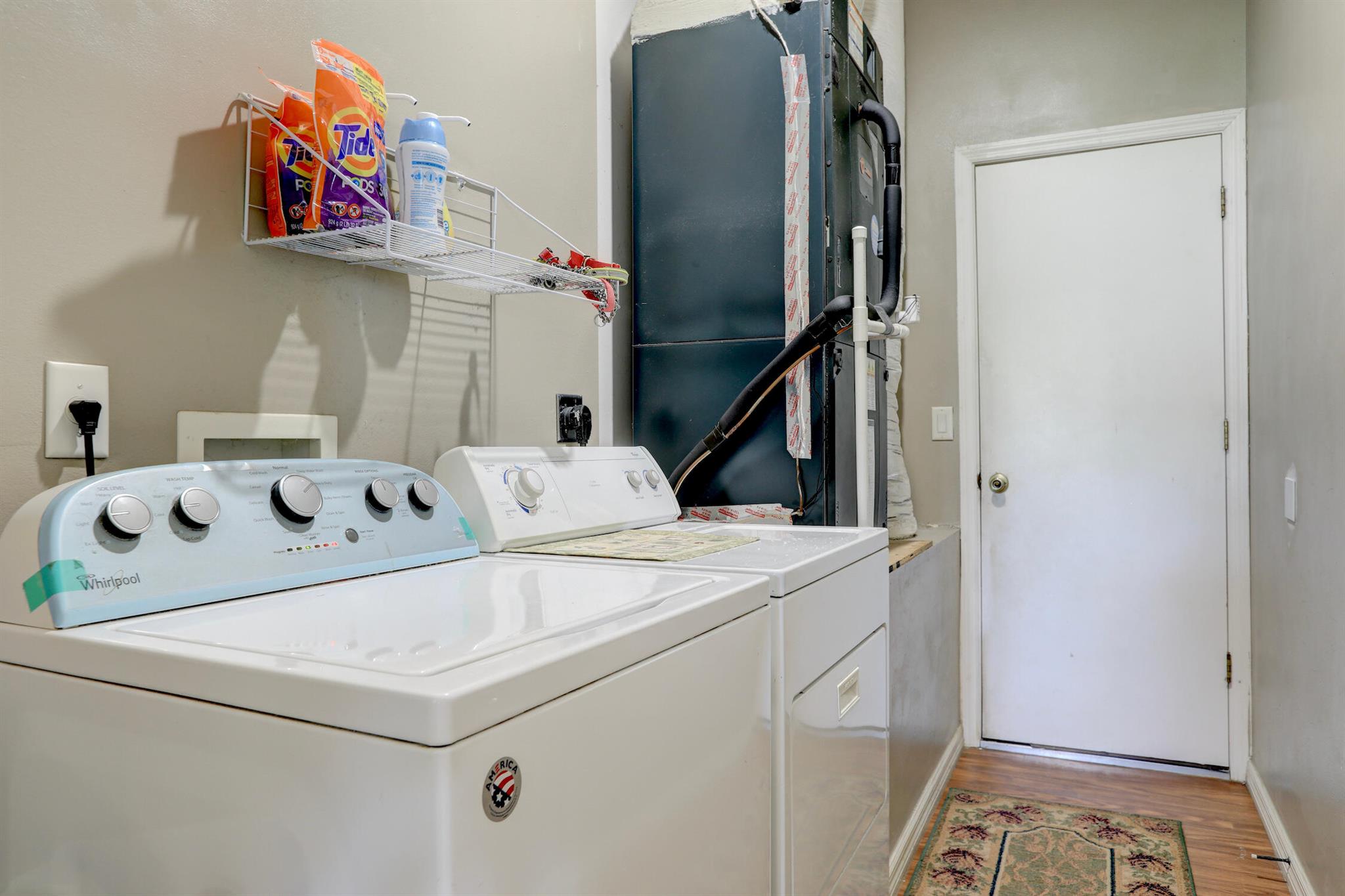 VERO LAKE ESTATES UNIT J - Residential