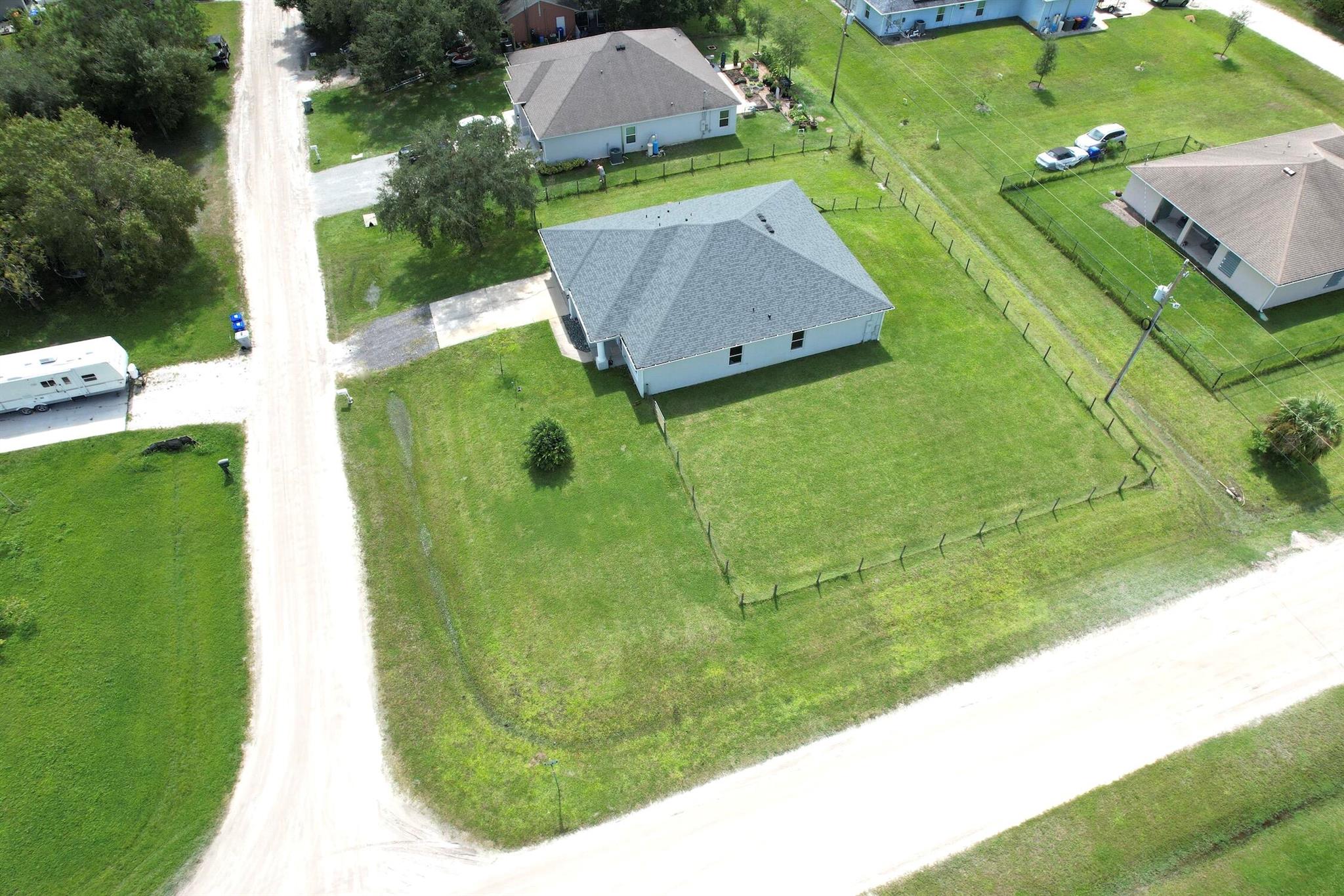VERO LAKE ESTATES UNIT J - Residential