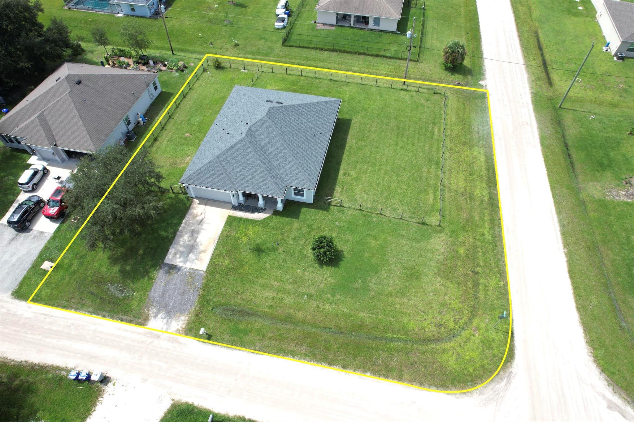 VERO LAKE ESTATES UNIT J - Residential
