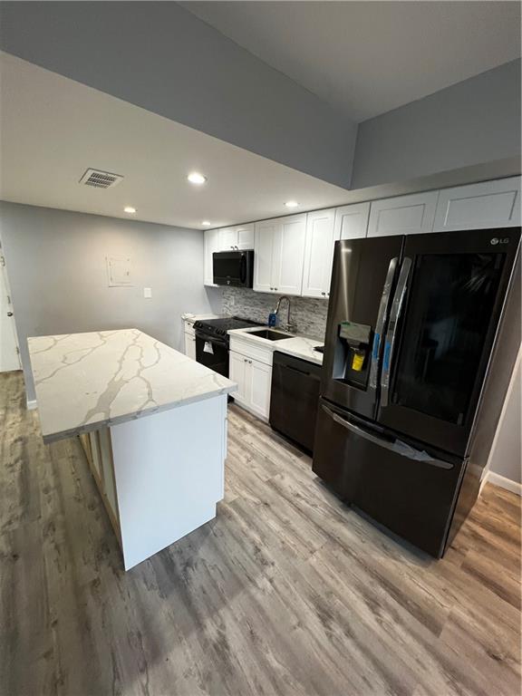 THE CARRIAGE HOUSE CONDO - Residential