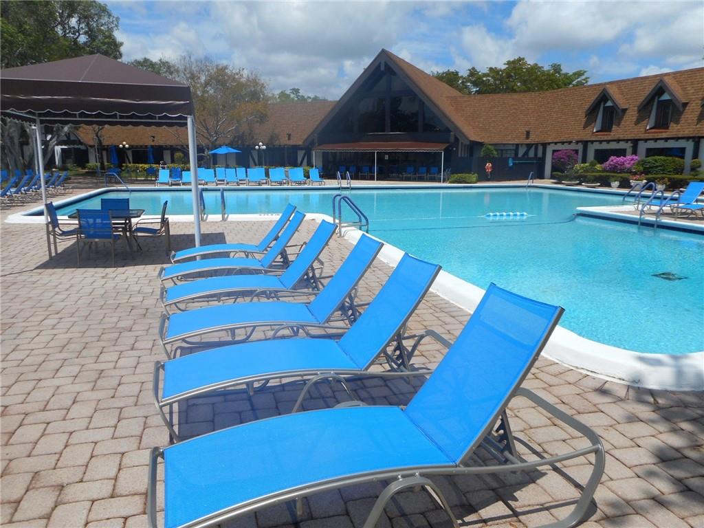 INTERNATIONAL VILLAGE CON - Residential