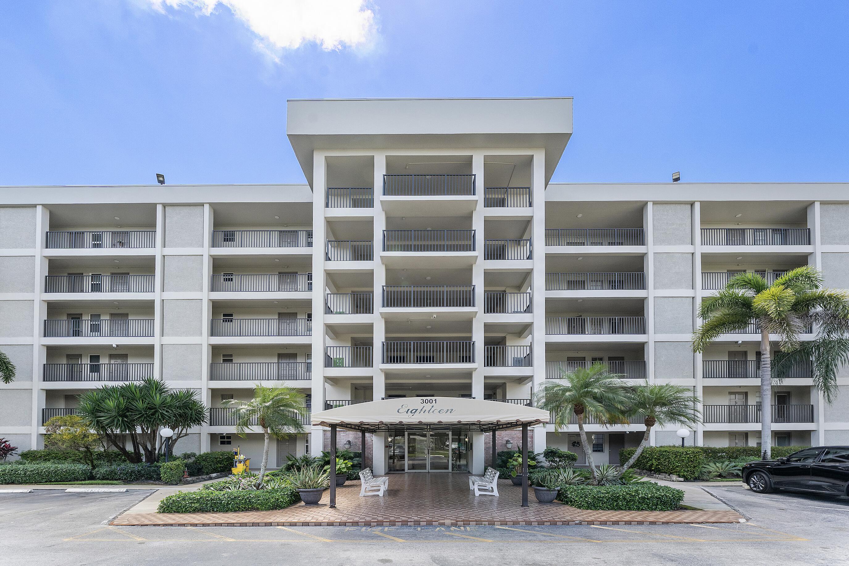 NO 18 PALM-AIRE COUNTRY CLUB - Residential Lease