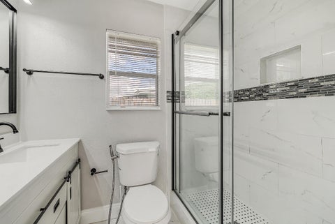 Tiny photo for 461 SE 3RD Avenue, Pompano Beach, FL 33060 (MLS # B26088645)