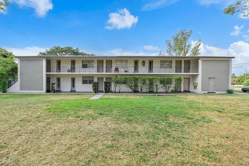 Biscayne Gardens Sec D - Residential Lease