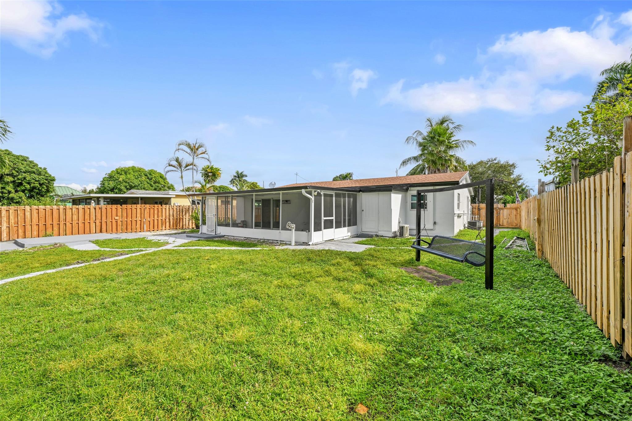 Davis Isles 29-19 B - Residential