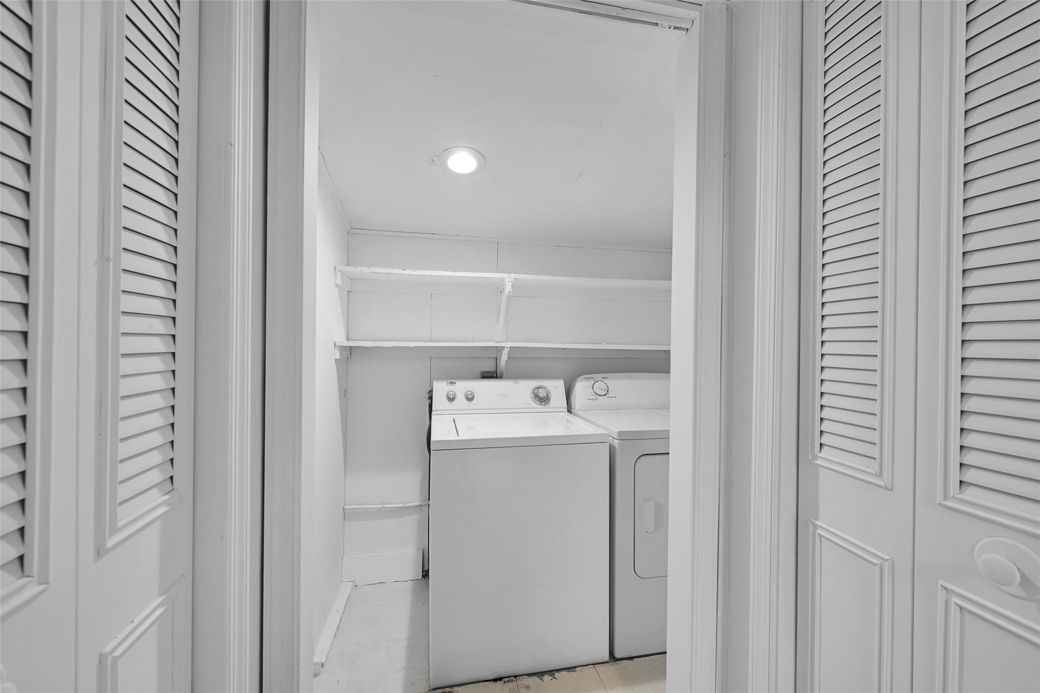 Davis Isles 29-19 B - Residential