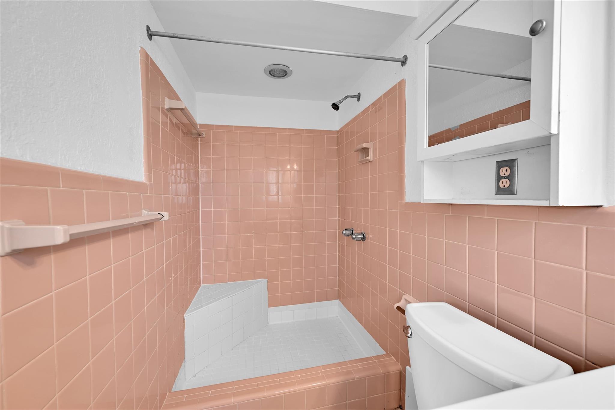 Davis Isles 29-19 B - Residential