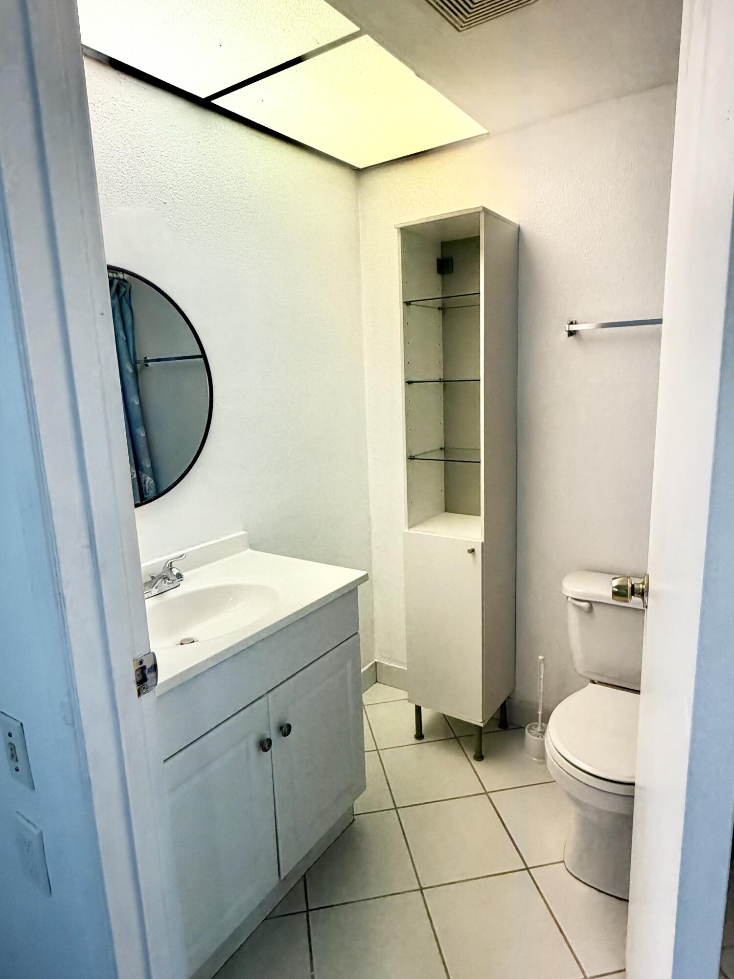 BAHAMA VILLAGE CONDO - Residential