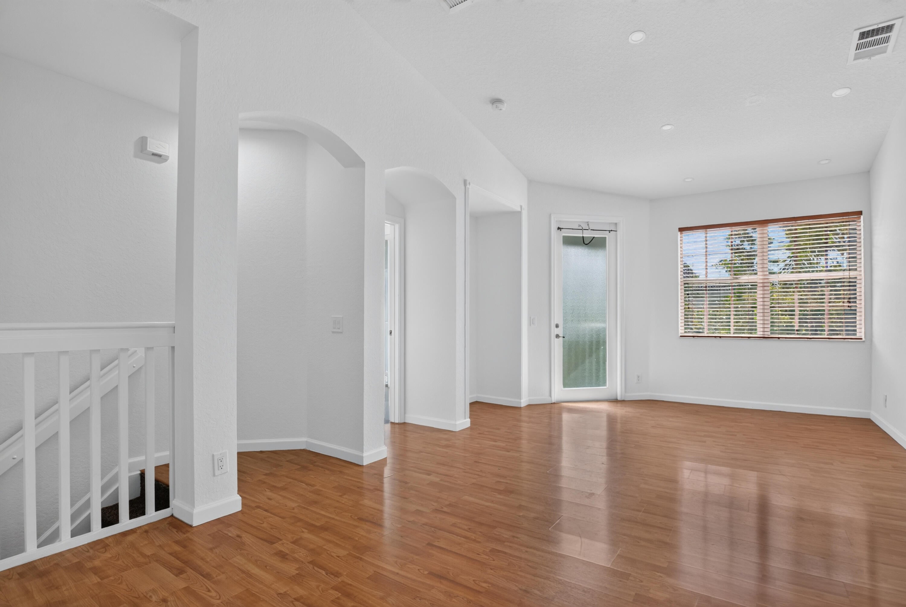 3037 Laurel Ridge Circle