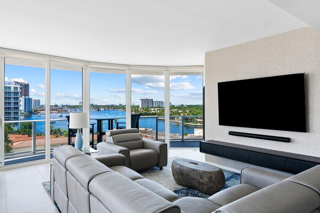 Photo of 401 N BIRCH Road #800, Fort Lauderdale, FL 33304 (MLS # B26069427)