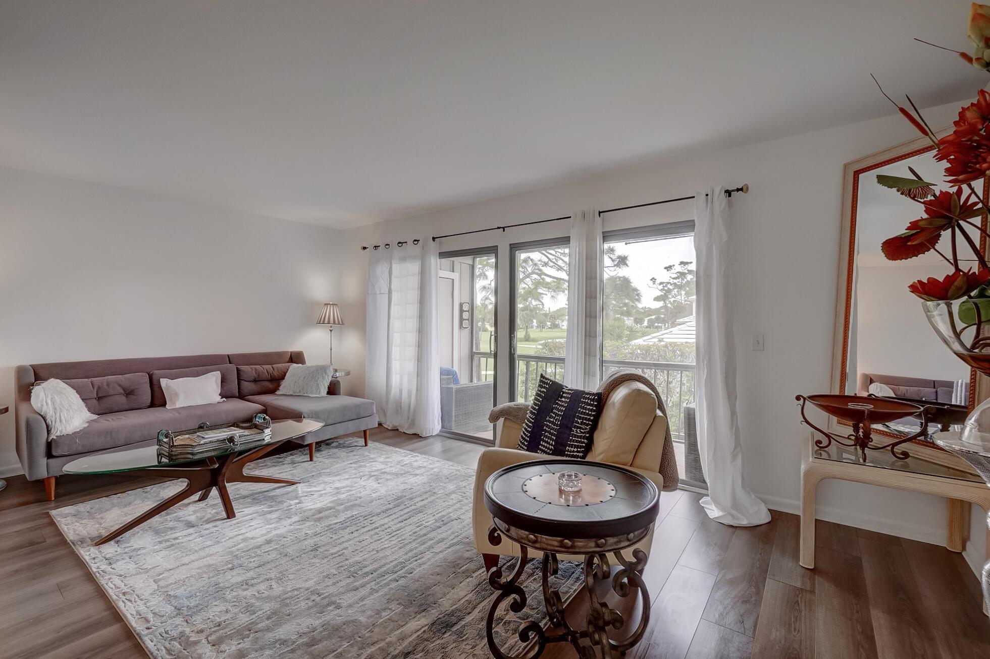 RIVERBEND CONDO - Residential