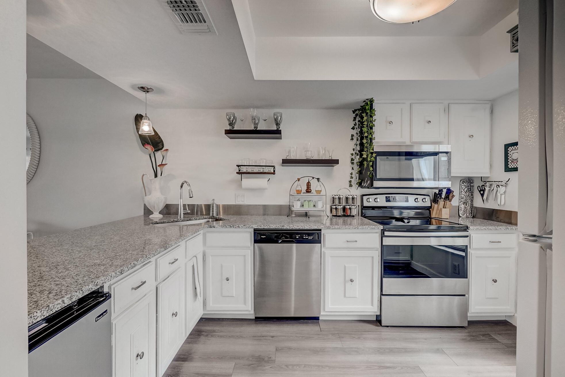 RIVERBEND CONDO - Residential