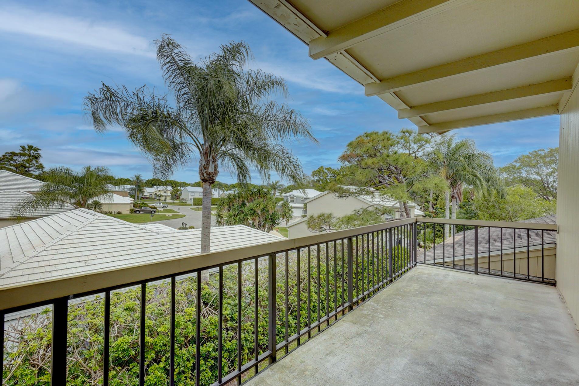 RIVERBEND CONDO - Residential