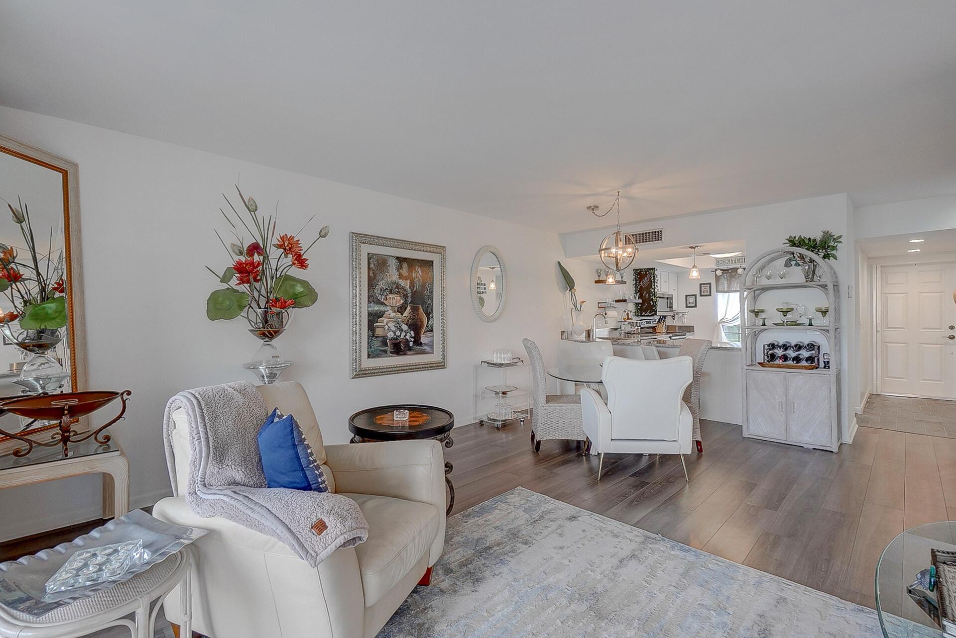 RIVERBEND CONDO - Residential