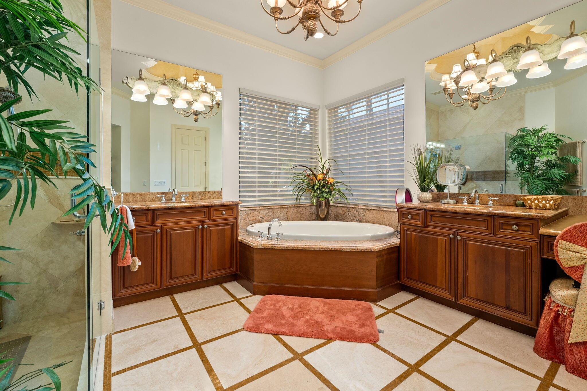 Palm Cove - Residential