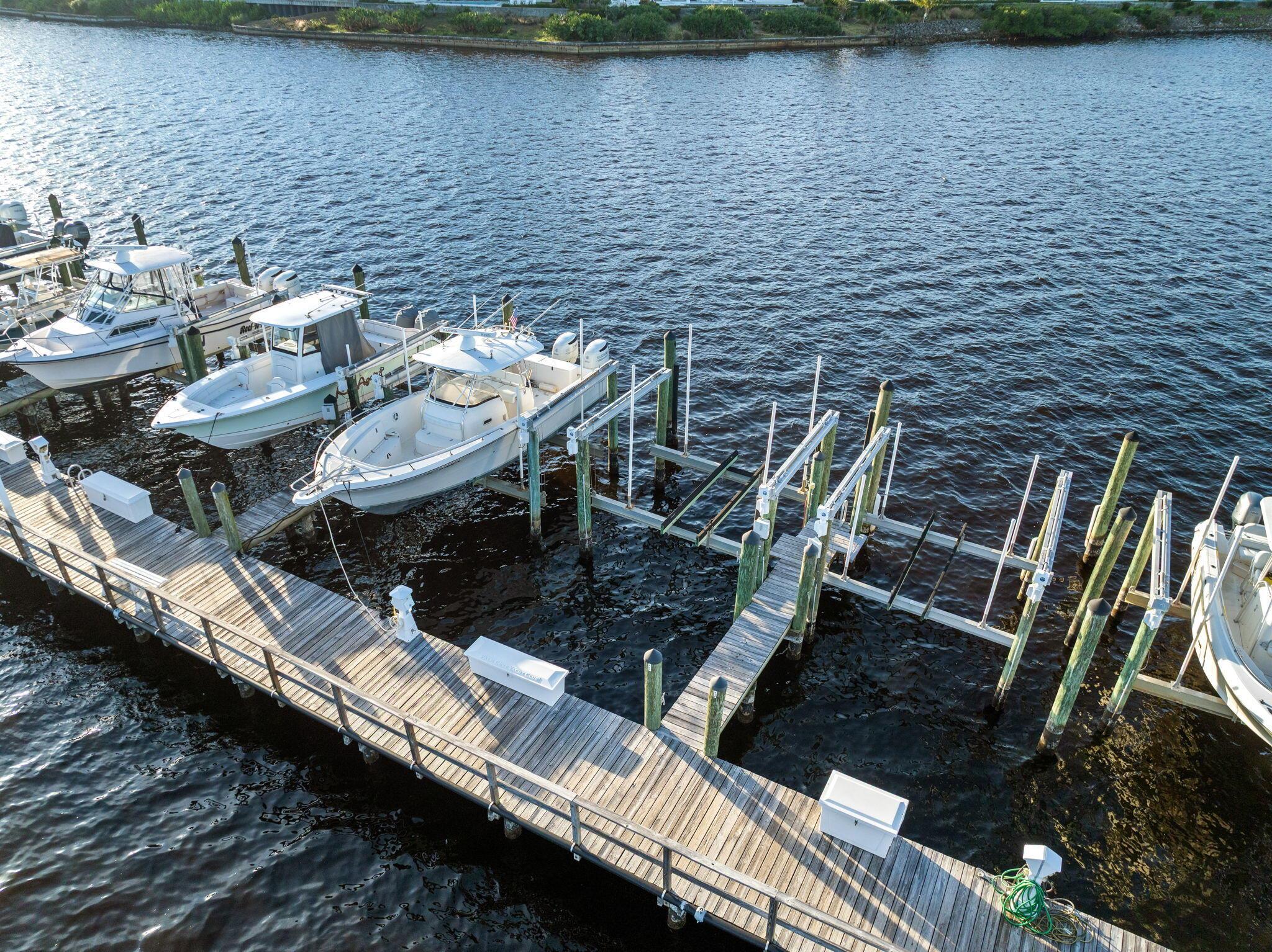 Palm Cove - Residential